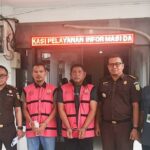 Rugikan Negara Rp1,3 Milyar, Dua Tersangka Kasus Rokok Ilegal di Kolaka Diamankan di Rutan Kendari