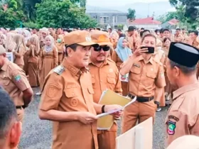 Didampingi Sekda, Wabup Konut Sidak ASN Saat Apel Pagi