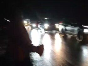 Akibat Tumpahan Minyak kelapa sawit Mentah di Jalan Poros Kendari-Unaaha, Tiga Orang Alami Kecelakaan