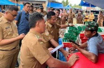 Jaga Stabilisasi Harga Pangan, Bupati Muna Barat Sidak Salah Satu Pasar Yang Ada Di Mubar