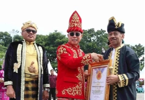Pemda Mubar Mendapat Piagam Penghargaan Pengelolaan Keuangan Daerah Terbaik, Se-Sultra