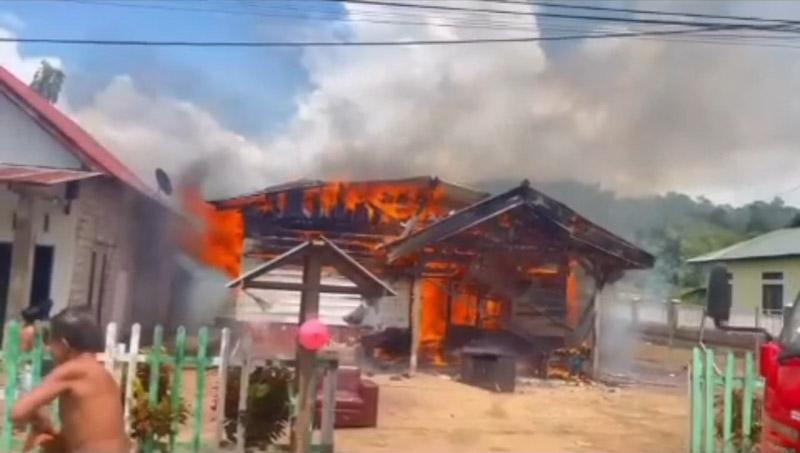 Lagi, Sijago Merah Mengamuk! Satu Rumah di Puunggomosi Konut Ludes Terbakar