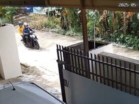 Jambret Kalung Emas di Kambu, Aksi Pelaku Terekam CCTV dan Sempat Terjatuh saat Kabur