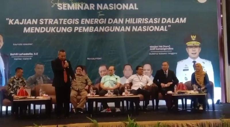 Sekda Sultra Buka Seminar Nasional Energi dan Hilirisasi: Dorong Kemandirian Energi dan Pembangunan Berkelanjutan