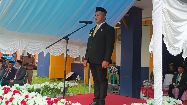 Bupati Muna Barat, La Ode Darwin Pimpin Upacara Peringatan Hari Lahir Pancasila Tahun 2025