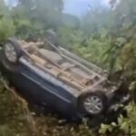 Mobil Terbalik di Tikungan Maut Perbatasan Baubau-Buton, Nyaris Masuk Jurang