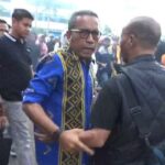 Nyaris Adu Jotos! Rektor UHO dan Dosen Cekcok Saat Demo Mahasiswa Memanas