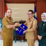 Gubernur Sultra Resmi Tunjuk Wakil Bupati Yosep Sahaka Sebagai Plt Bupati Kolaka Timur
