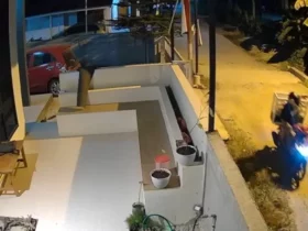 Pencuri Gasak Etalase Rokok di Anduonohu, Terekam CCTV Bawa Kabur Pakai Motor