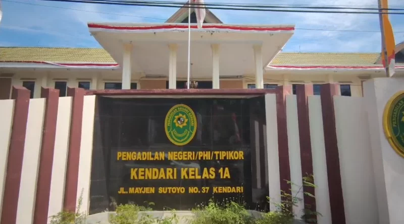 ‎Gugatan Praperadilan Anggota DPRD Wakatobi LT Ditolak, Kasus Penganiayaan 11 Tahun Lalu Berlanjut