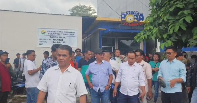 Sengketa Lahan Ahmad Yani Memanas, Nur Alam Soroti Hak Perdata, Pemprov Sultra Pasang Plang Klaim