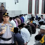 Mimbar Kamtibmas Ramadhan, Kapolsek Sawa Ajak Warga Ciptakan Situasi Aman dan Damai